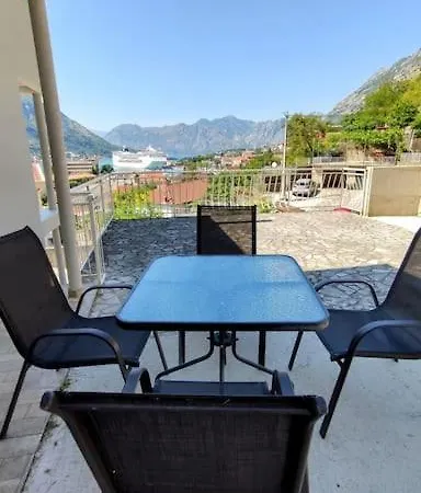 Nature Bay Apartment Котор Экстерьер фото